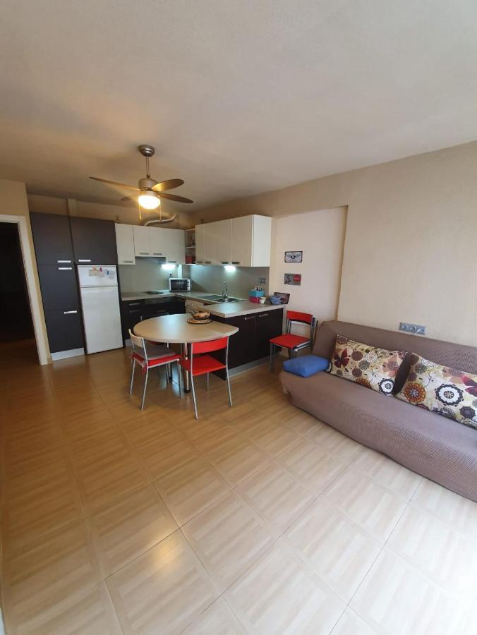 Room In Benidorm Downtown En Piso Compartido Alicante Exteriör bild
